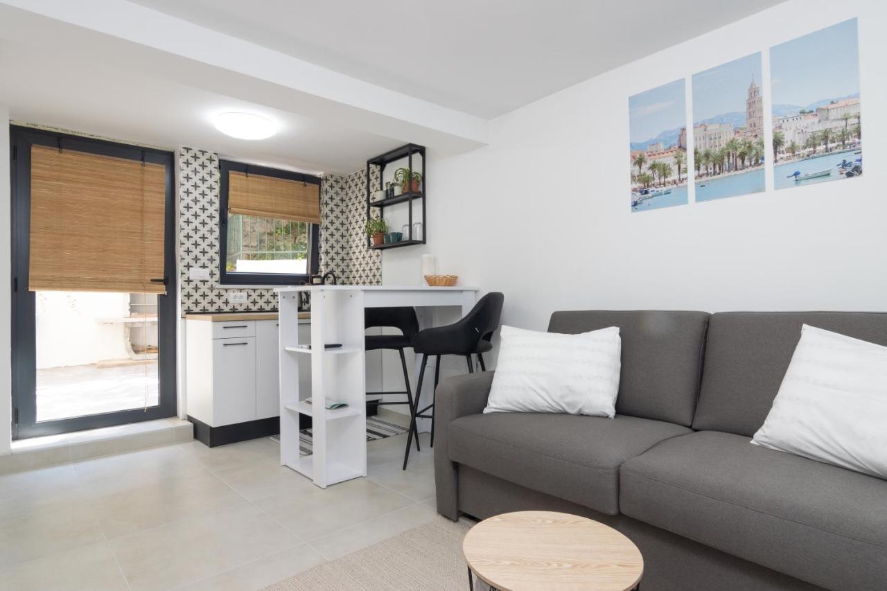 Studio Tina In Centar With Parking Split Bagian luar foto